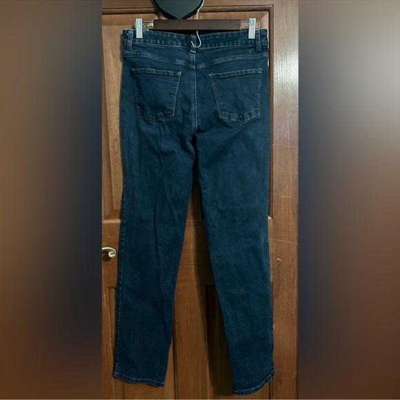 Talbots Women's 5-Pocket Flattering Jeans - Picture 2 of 3